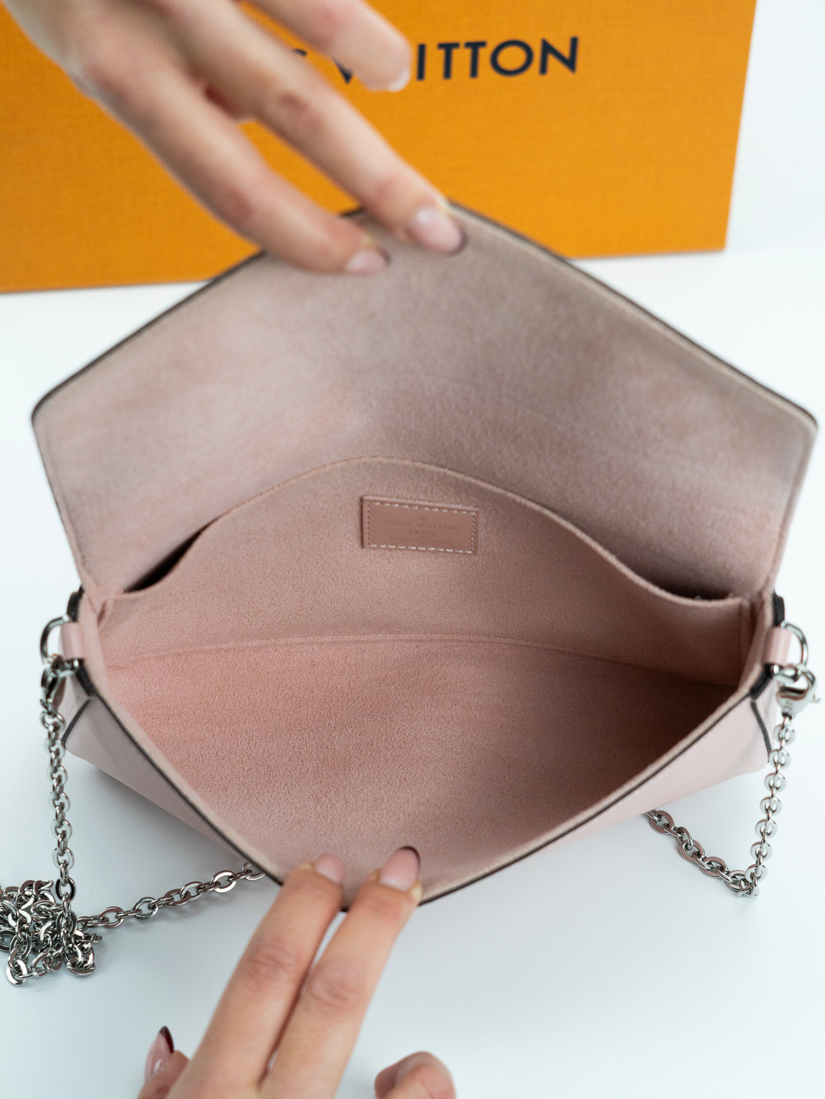 Louis Vuitton Félicie in pelle epi rosa