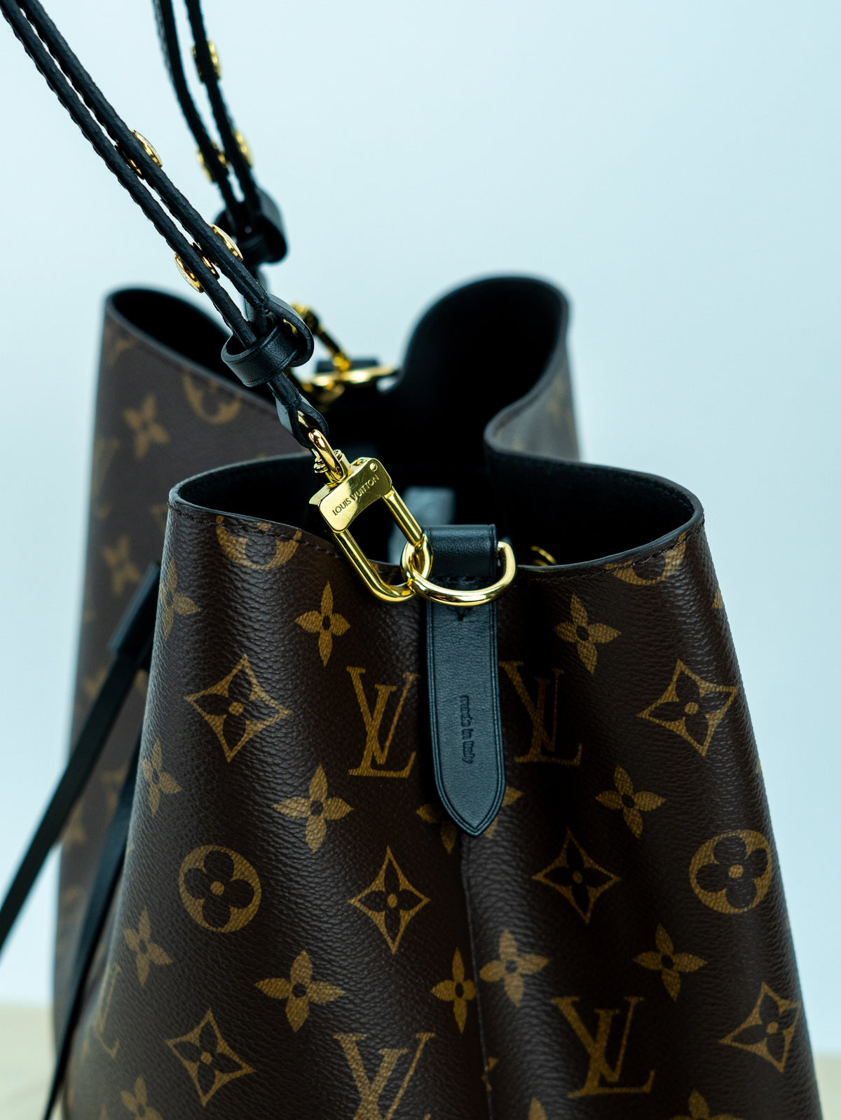 Louis Vuitton NéoNoé MM monogram e pelle nera