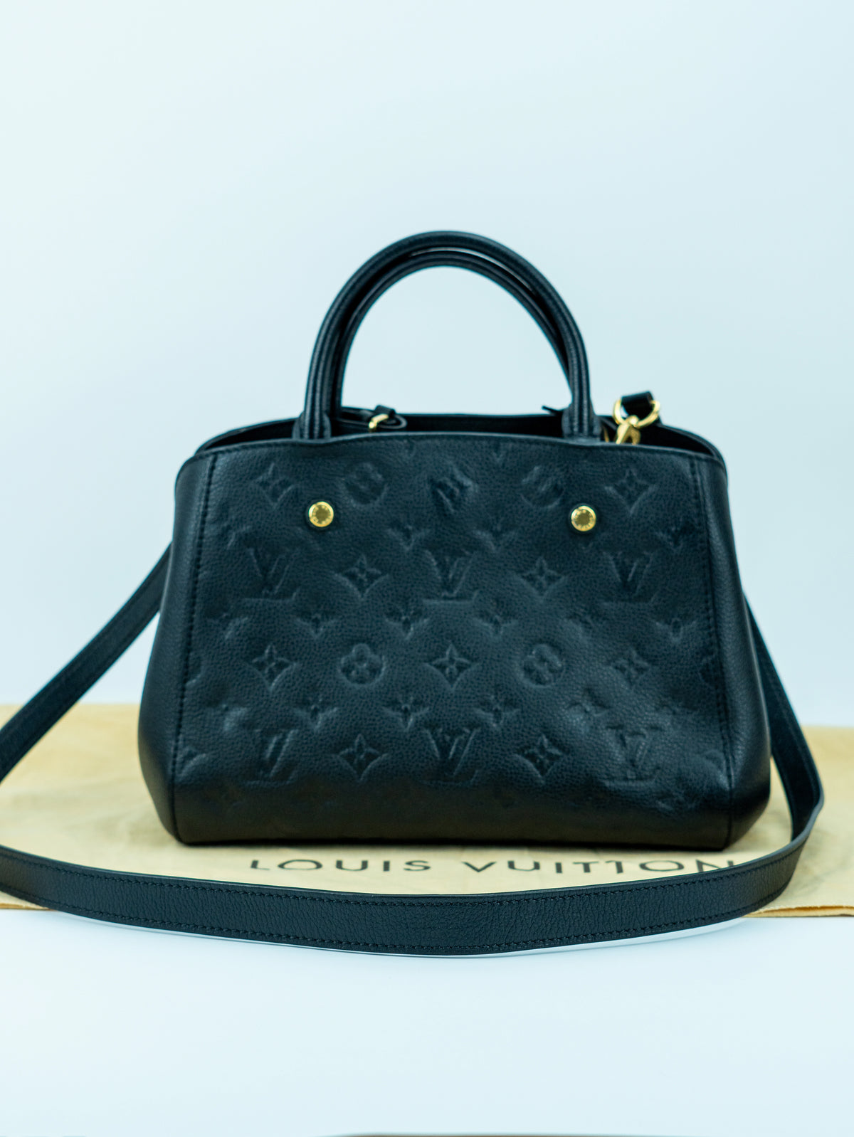 Louis Vuitton Montaigne BB in pelle nera