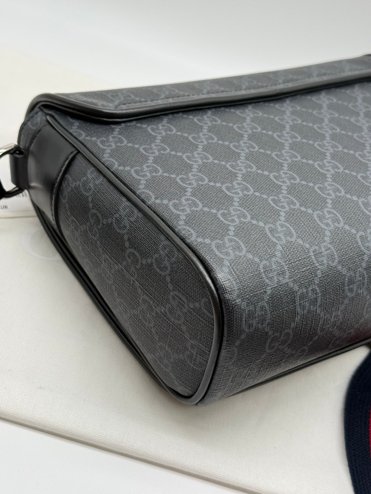 Gucci tracolla media GG nero - foto 10