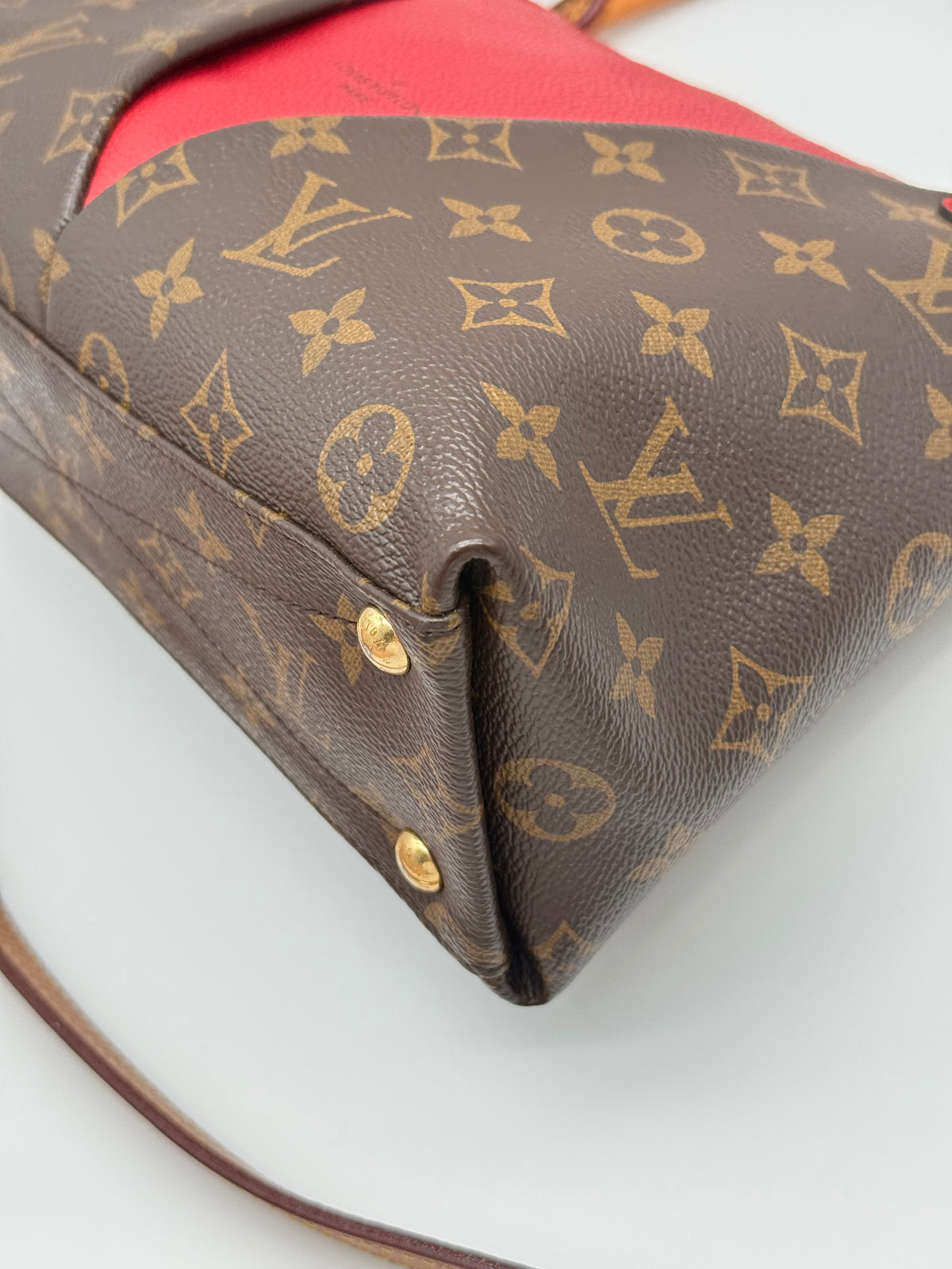 Louis Vuitton V-tote BB - foto 12