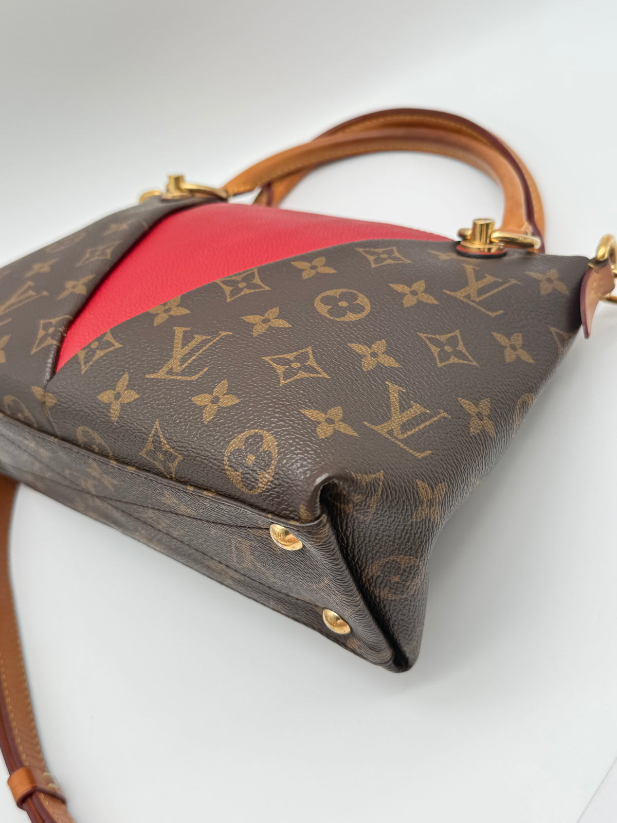Louis Vuitton V-tote BB - foto 14