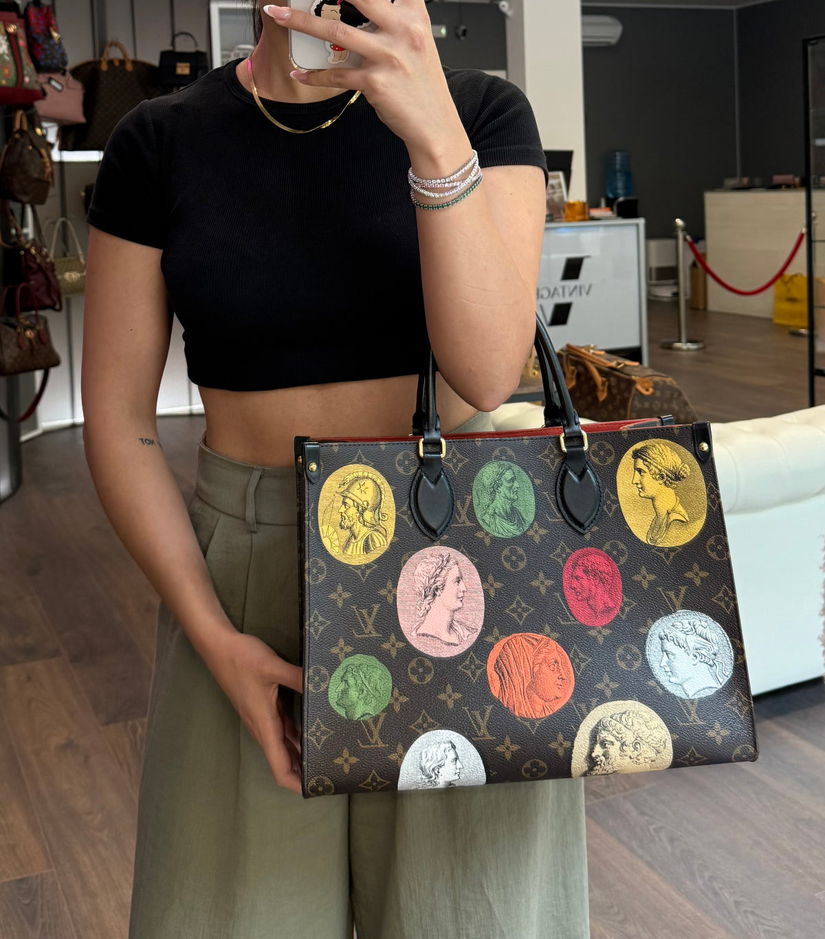Louis Vuitton OnTheGo MM limited edition - foto 4