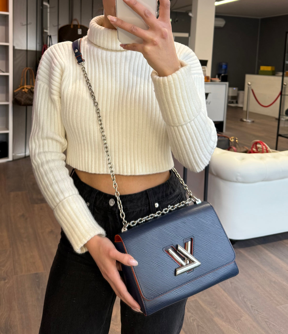 Louis Vuitton Twist MM pelle epi blu - foto 2