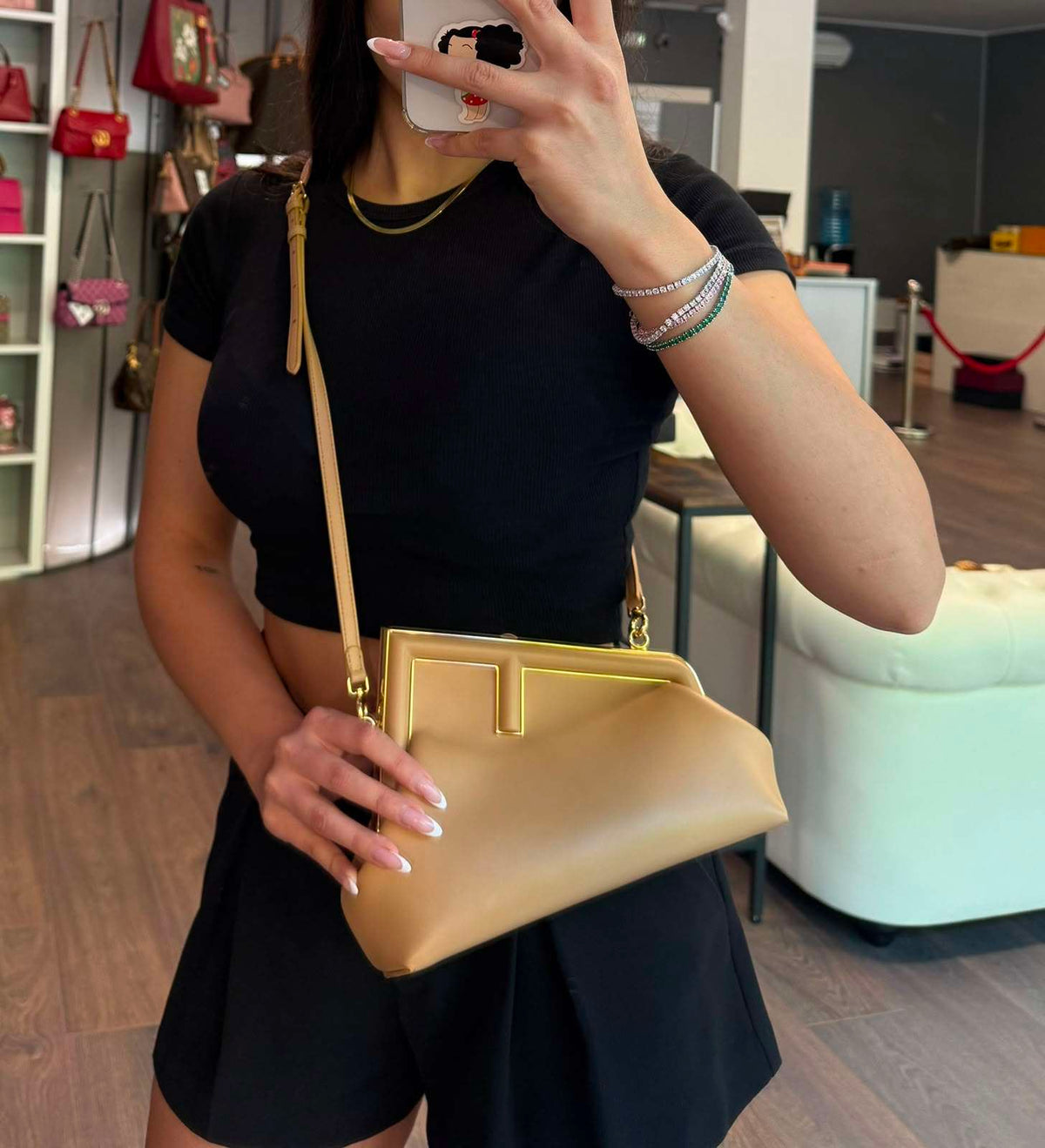 Fendi first small beige - foto 3