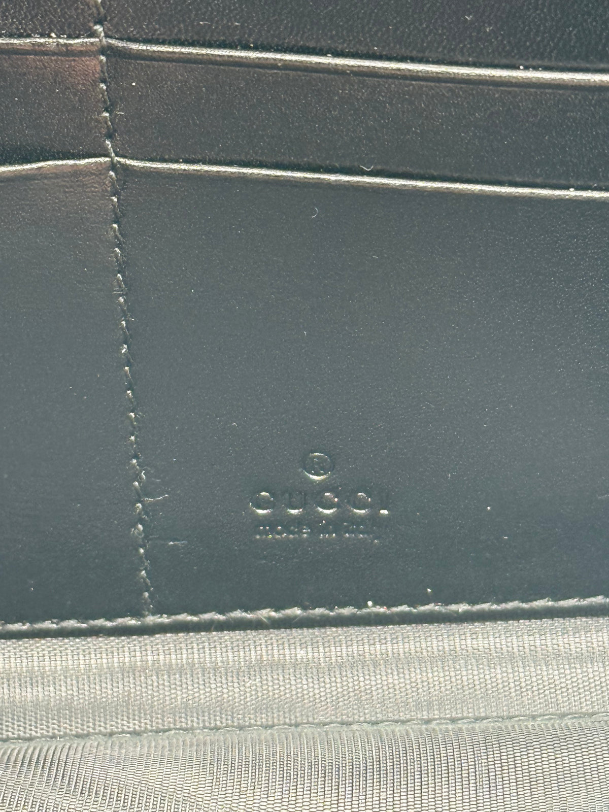 Gucci portafoglio pelle nera