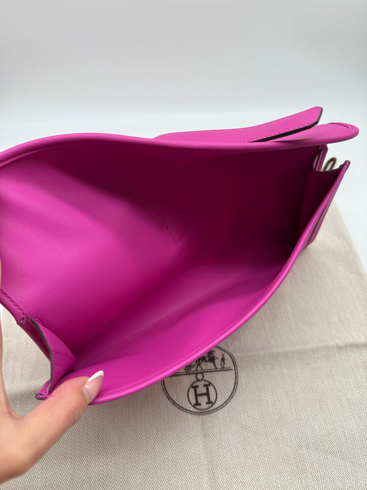 Hermès Jige Clutch in pelle fucsia
