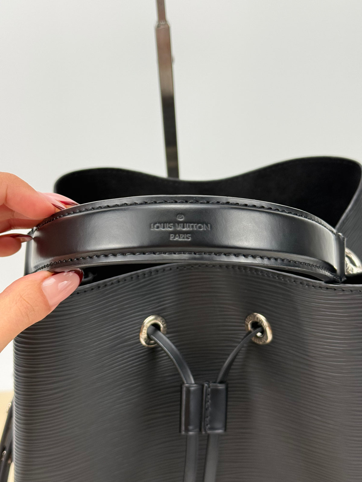 Louis Vuitton NéoNoé pelle epi nera