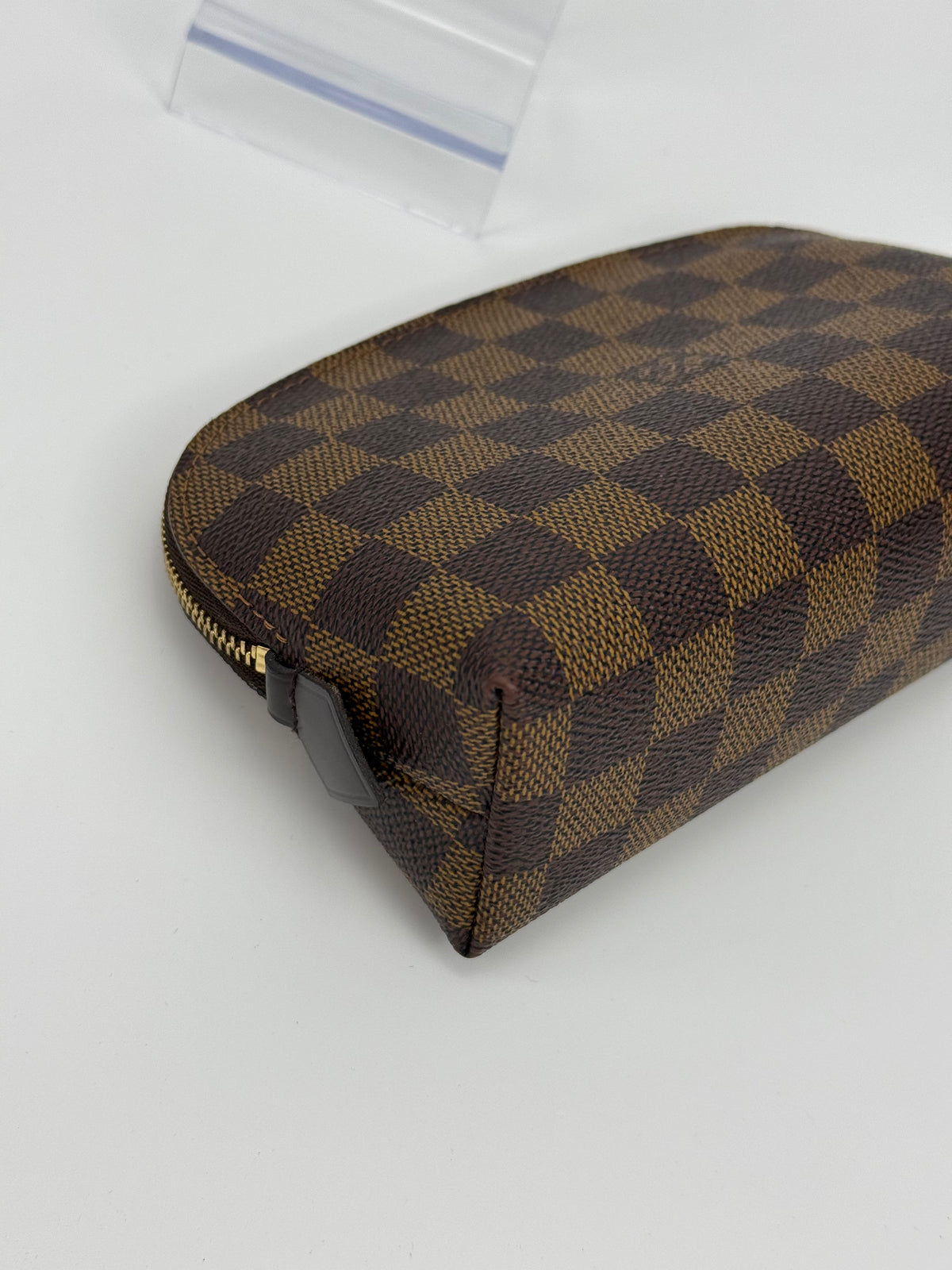 Louis Vuitton pochette cosmetique damier ebene