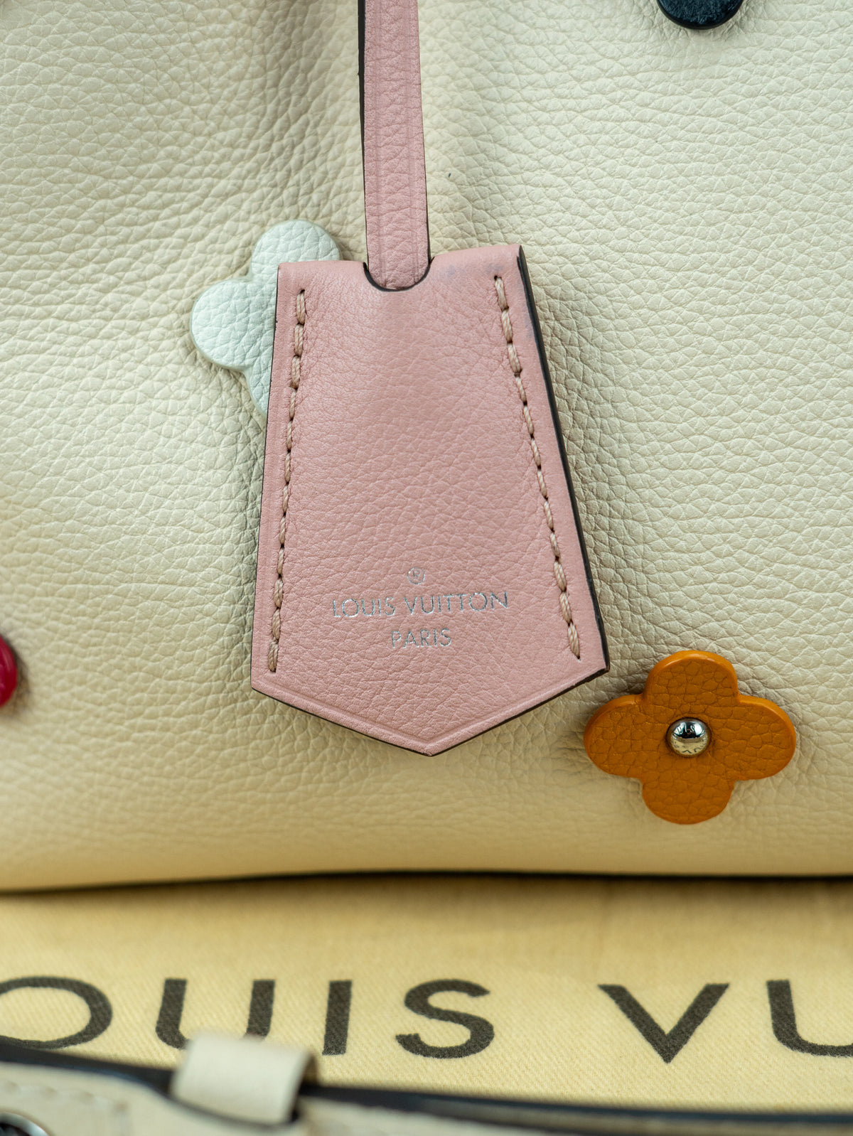 Louis Vuitton Lockme Bucket