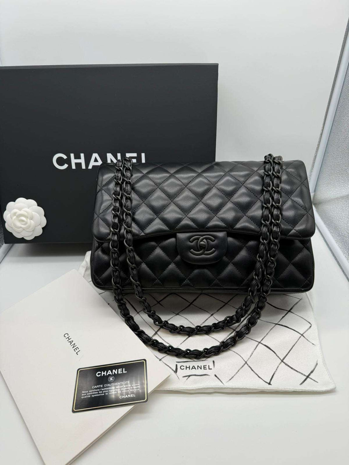 Chanel classica grande Jumbo lambskin nera - foto 1