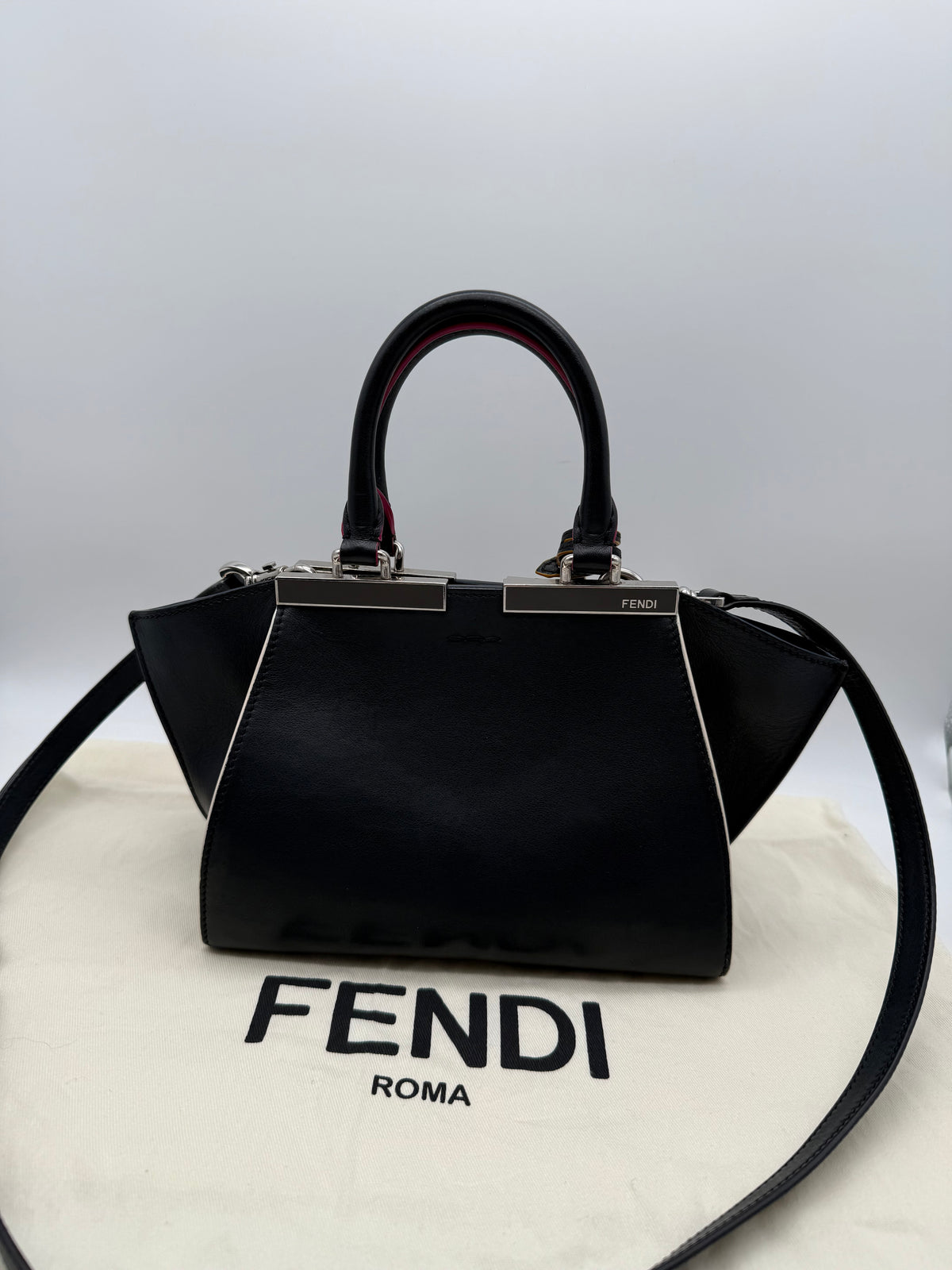 Fendi 3Jours piccola in pelle nera - foto 5