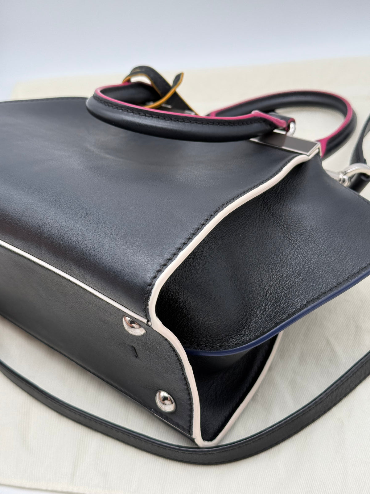 Fendi 3Jours piccola in pelle nera - foto 14