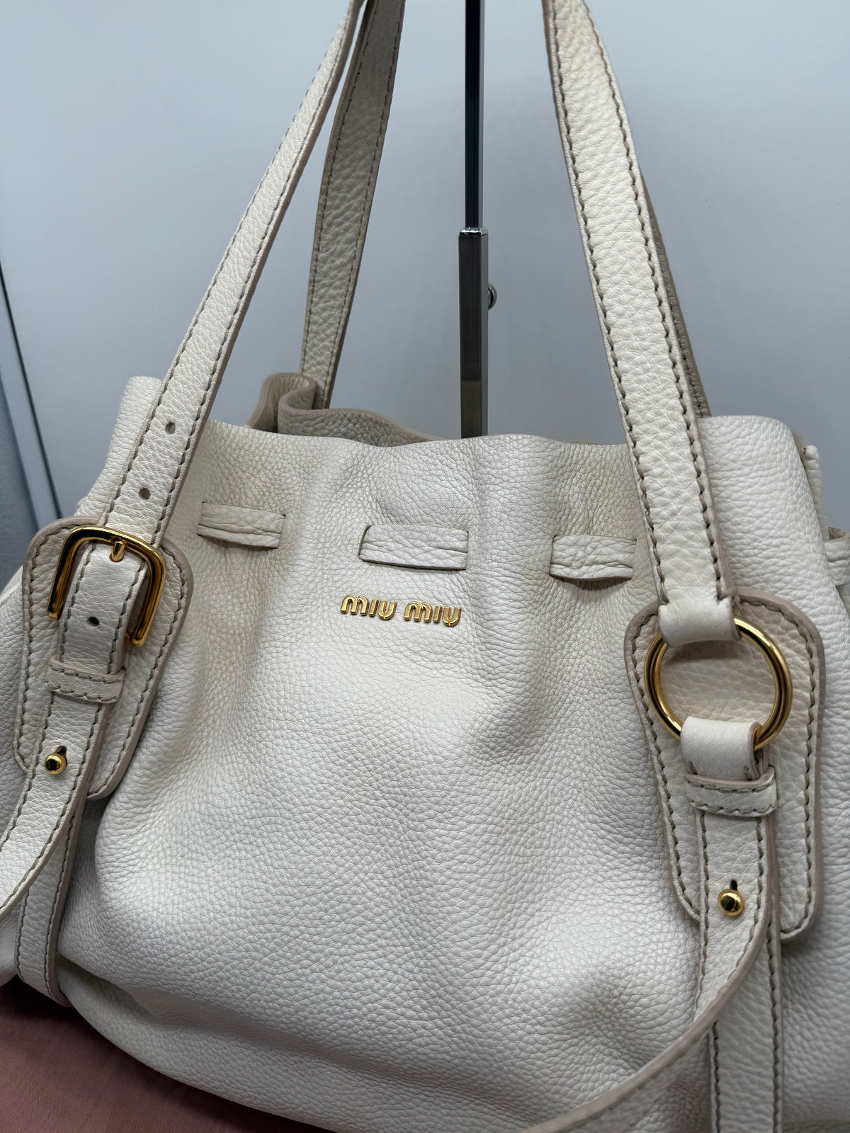 Miu Miu tote in pelle bianca - foto 6