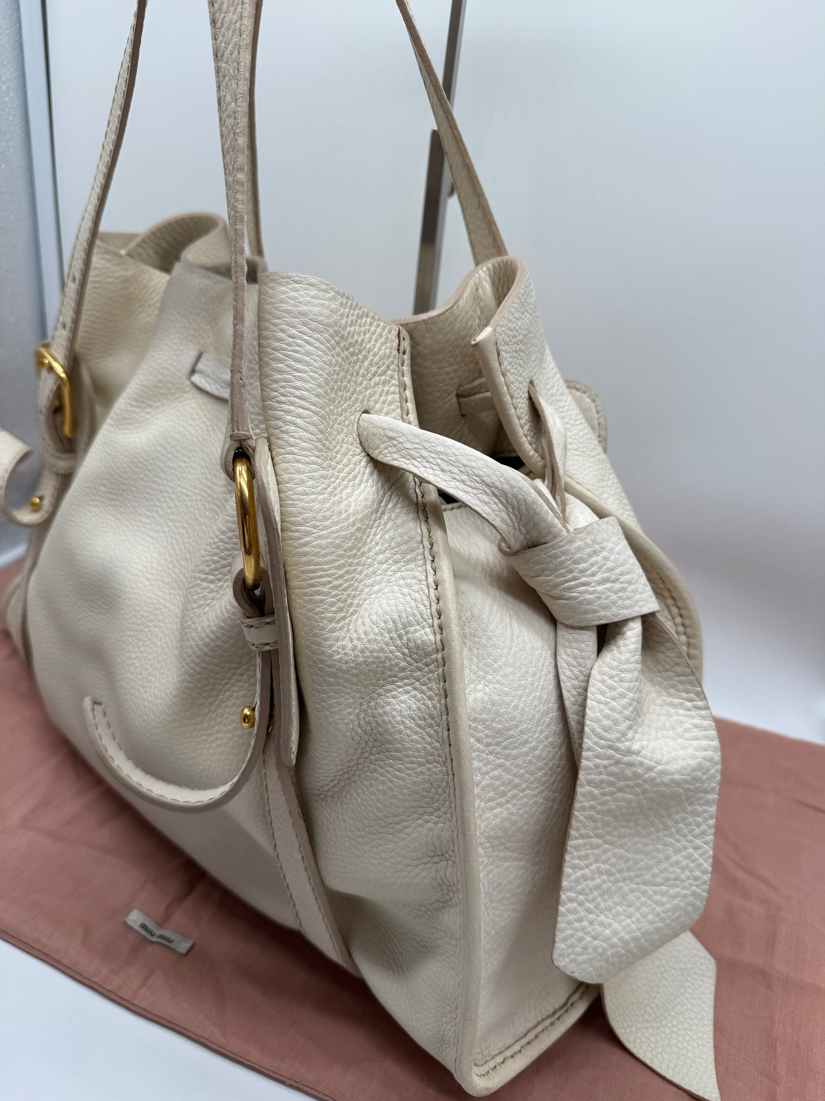 Miu Miu tote in pelle bianca - foto 9