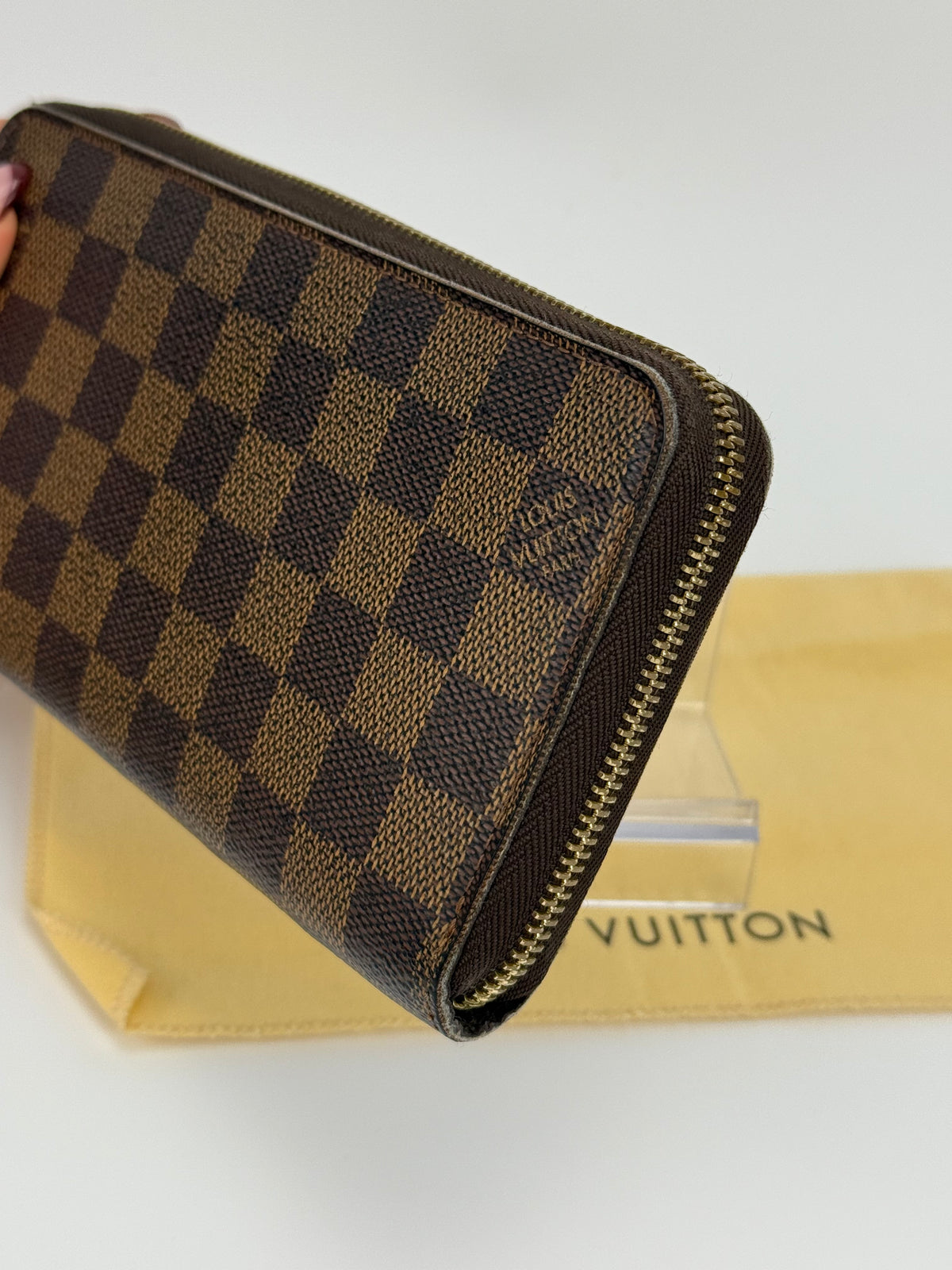 Louis Vuitton Zippy Damier Ebene