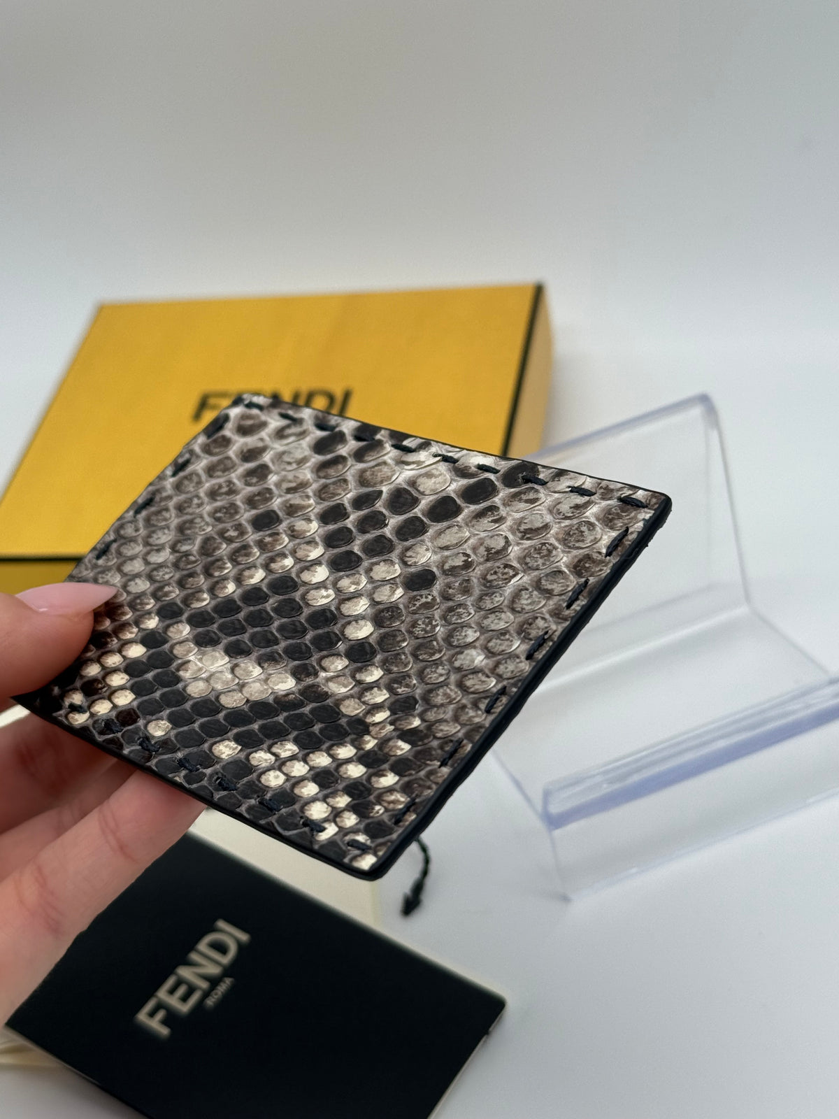 Fendi portacarte in pelle blu e pitone - foto 6