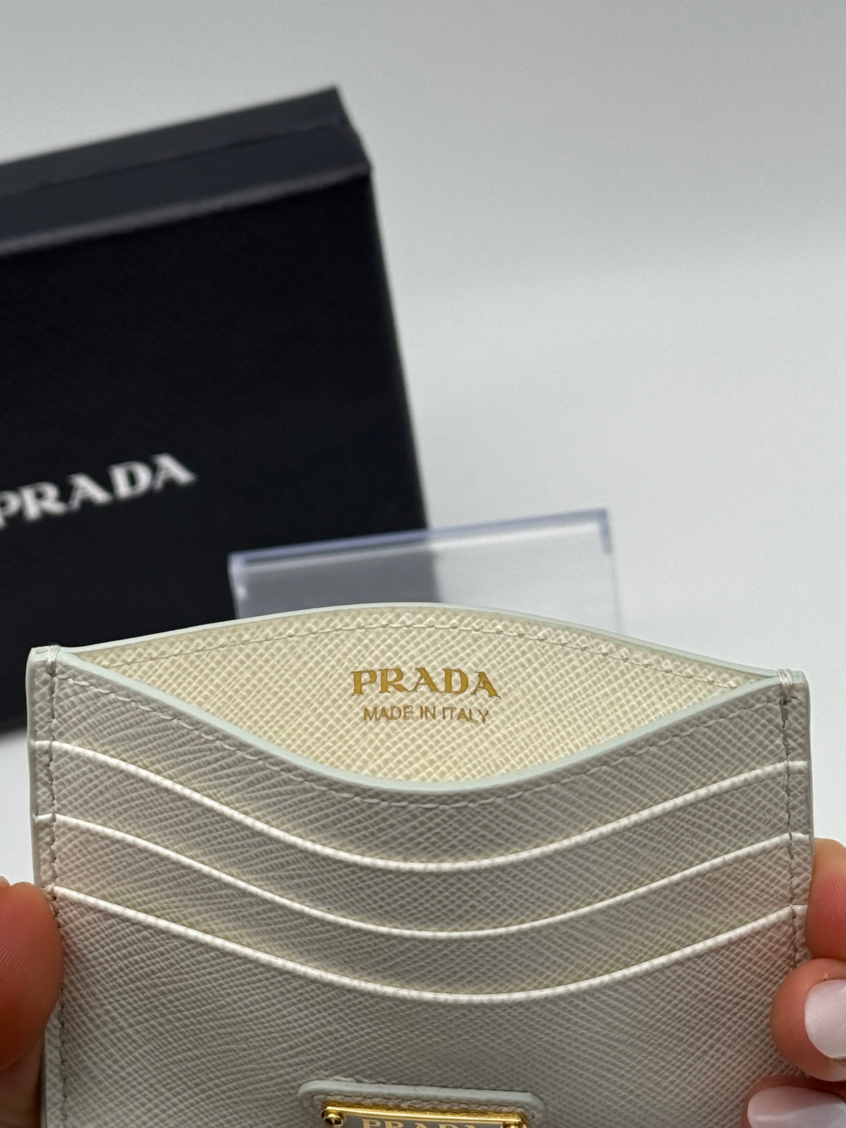 Portacarte Prada pelle saffiano bianca - foto 3