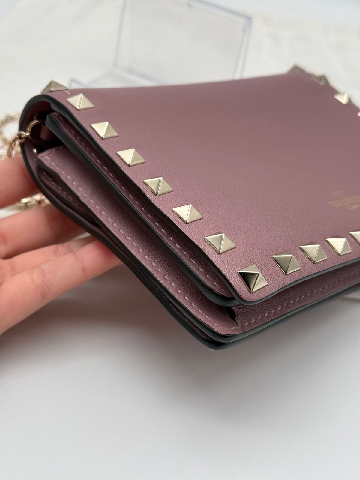 Valentino pochette rockstud rosa mini - foto 7