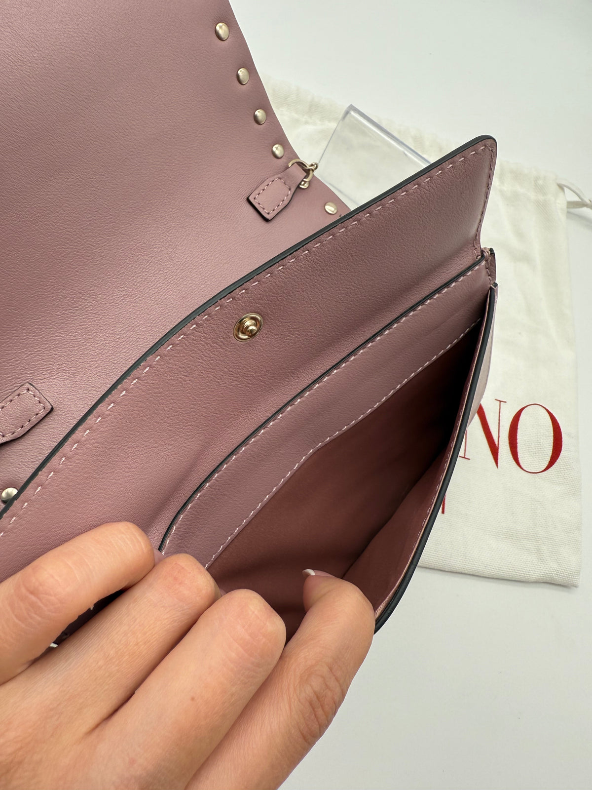 Valentino pochette rockstud rosa mini - foto 5