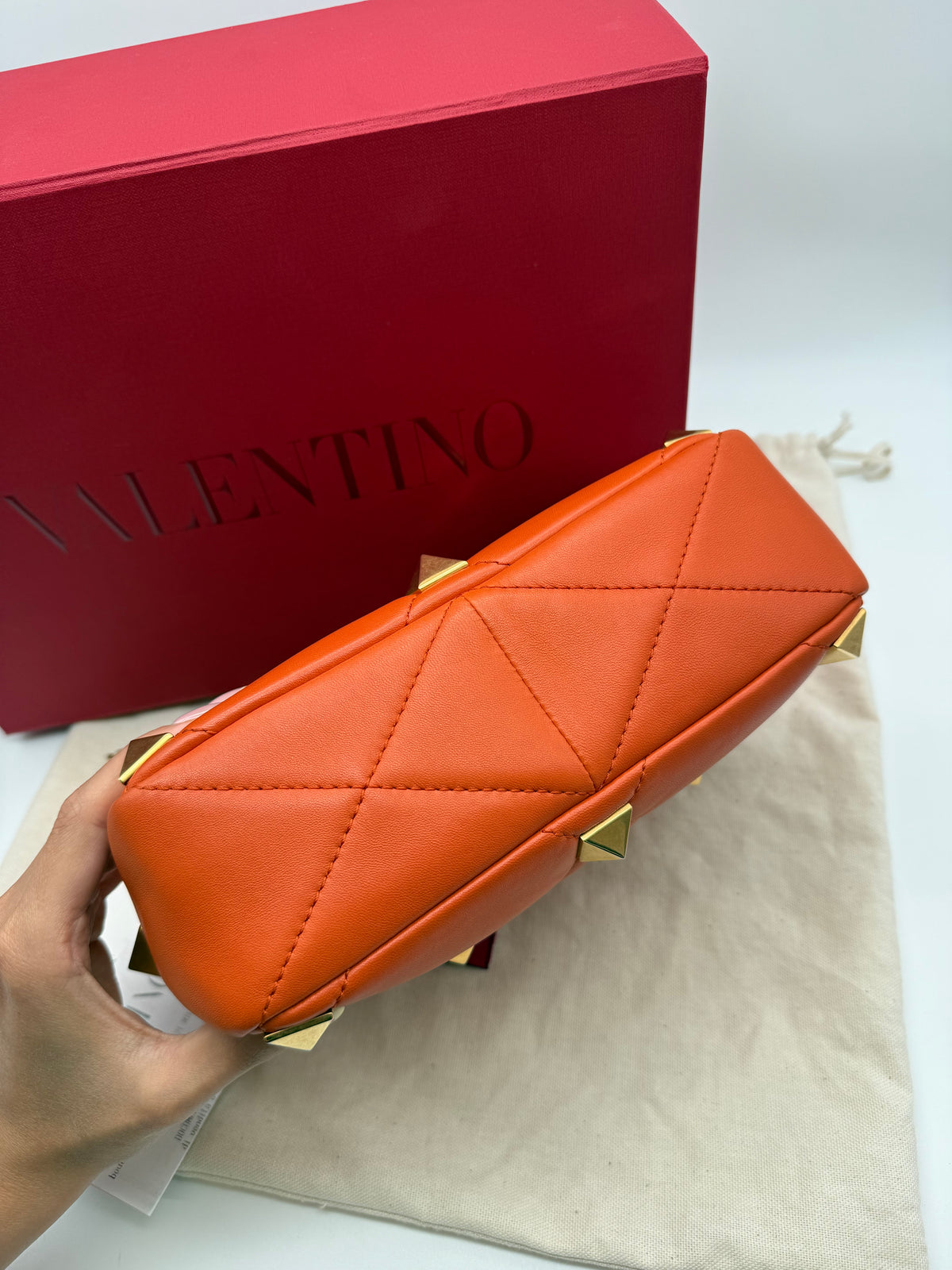Valentino Roman Stud media arancione - foto 7