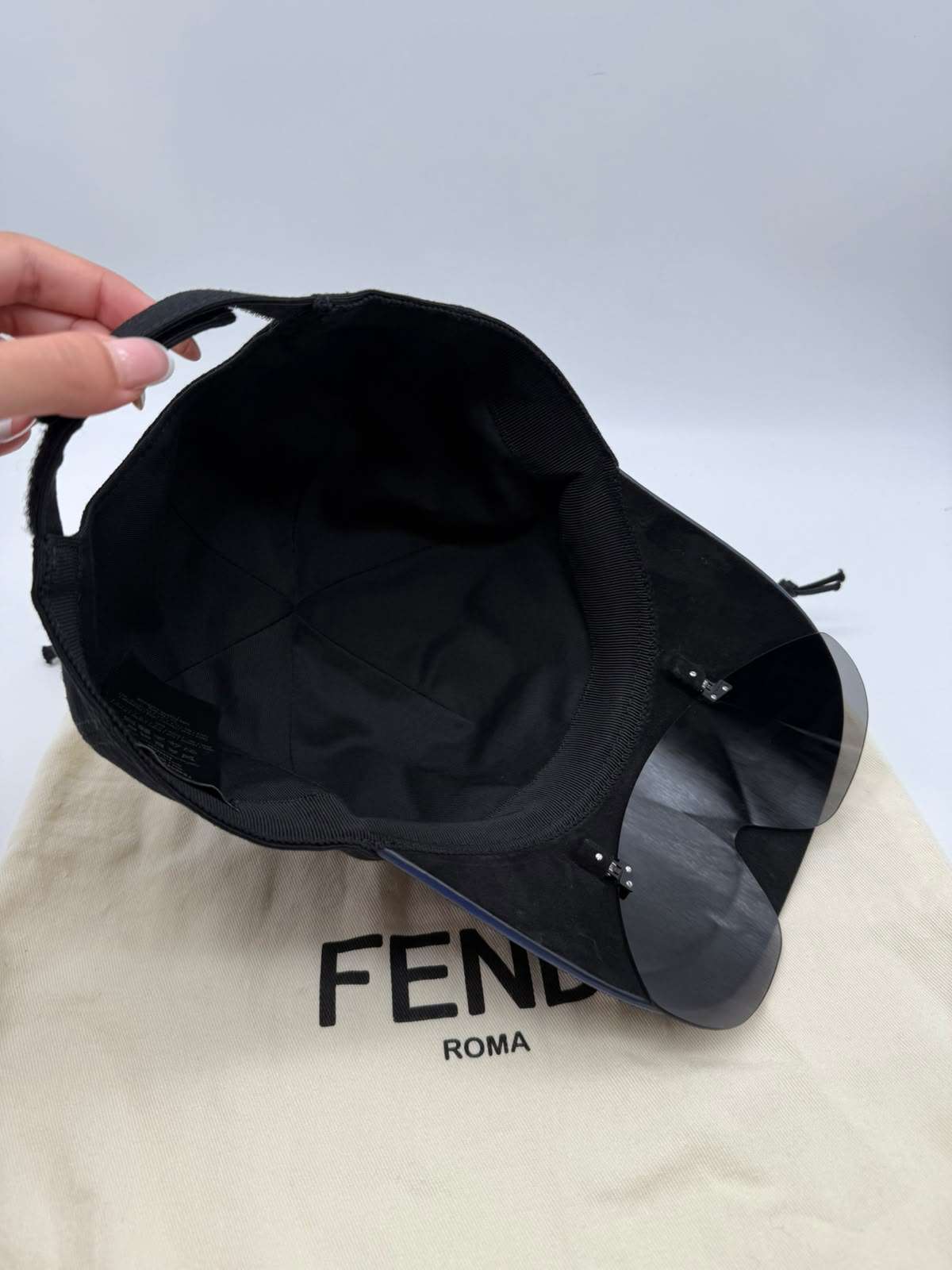 Fendi cappello Eyecap nero - foto 9
