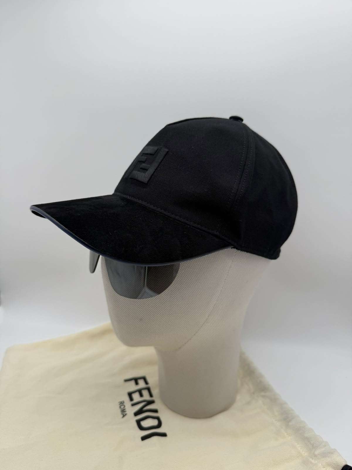 Fendi cappello Eyecap nero - foto 1