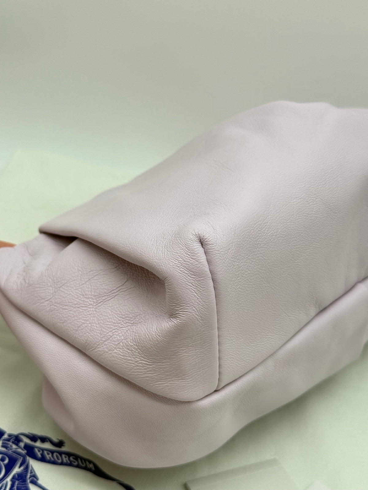 Burberry Rose Clutch lilla
