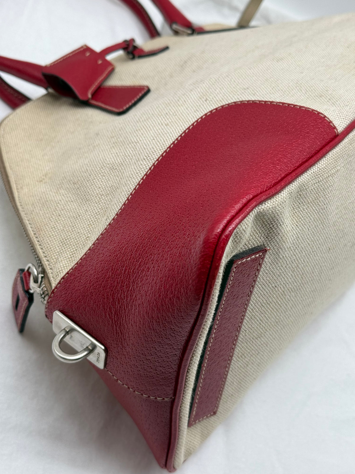 Prada borsa in canapa