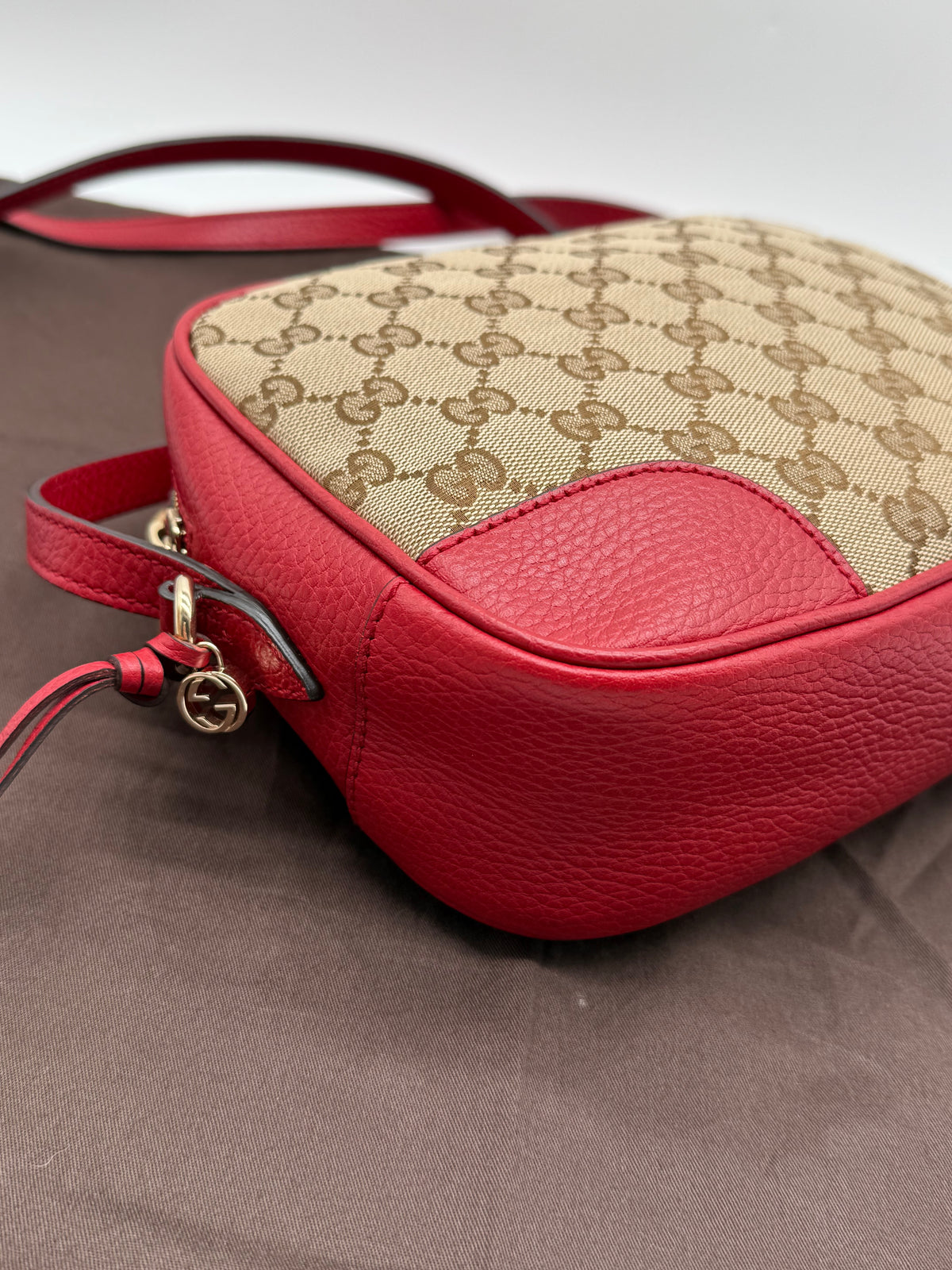 Gucci tracolla Bree pelle rossa e tela GG