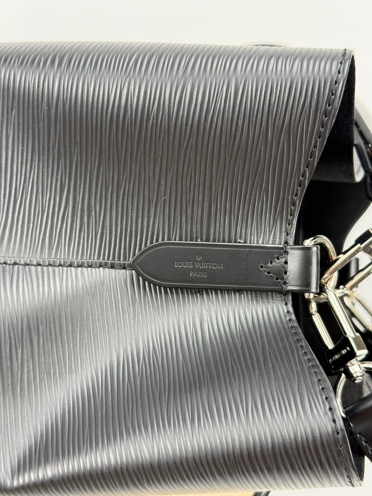 Louis Vuitton NéoNoé pelle epi nera
