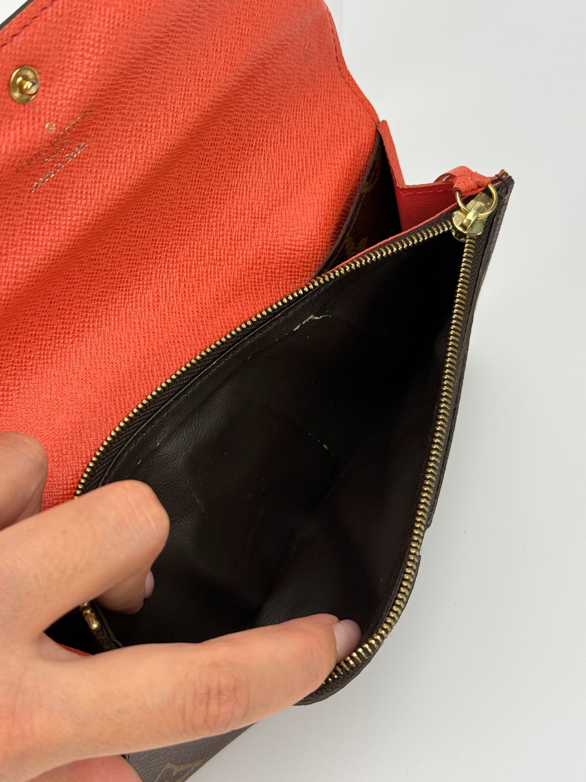 Louis Vuitton portafoglio Emilie monogram