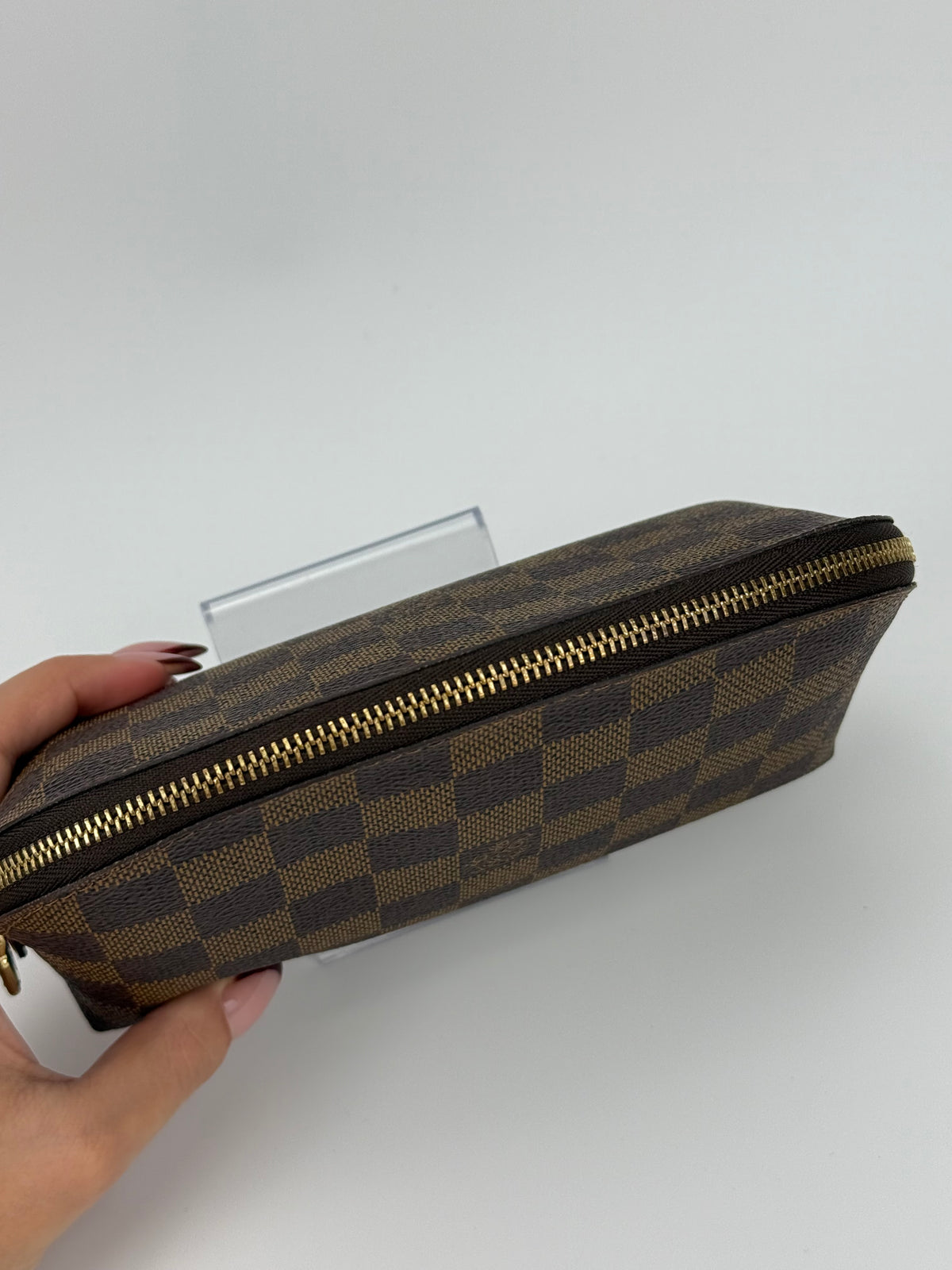 Louis Vuitton pochette cosmetique damier ebene
