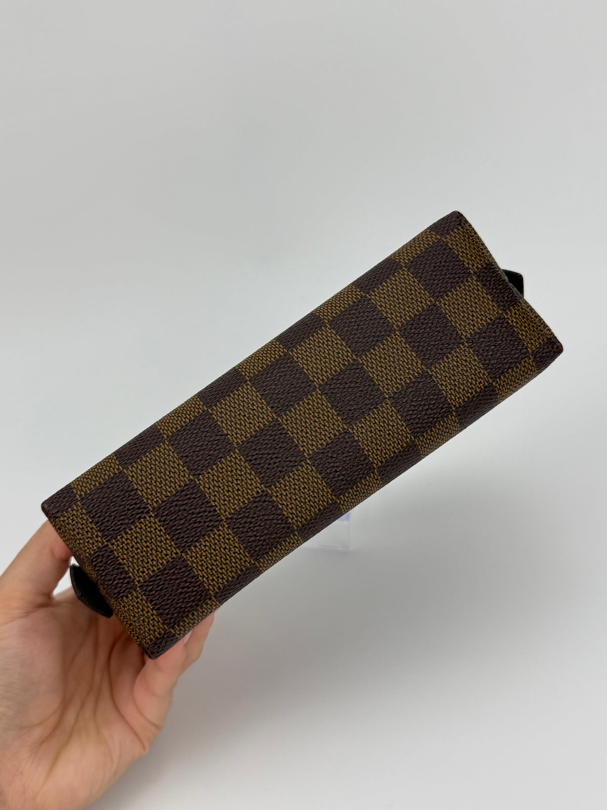 Louis Vuitton pochette cosmetique damier ebene