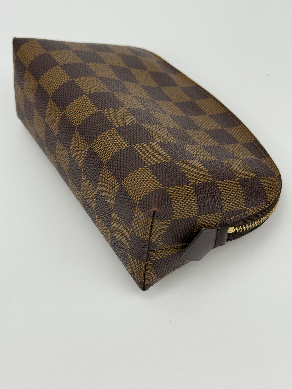Louis Vuitton pochette cosmetique damier ebene